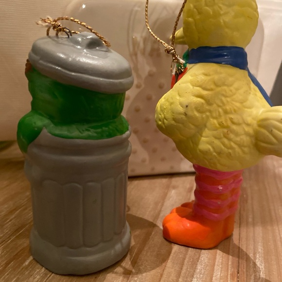 Vintage ceramic Sesame Street ornaments, Big Bird and Oscar the Grouch - Picture 5 of 5